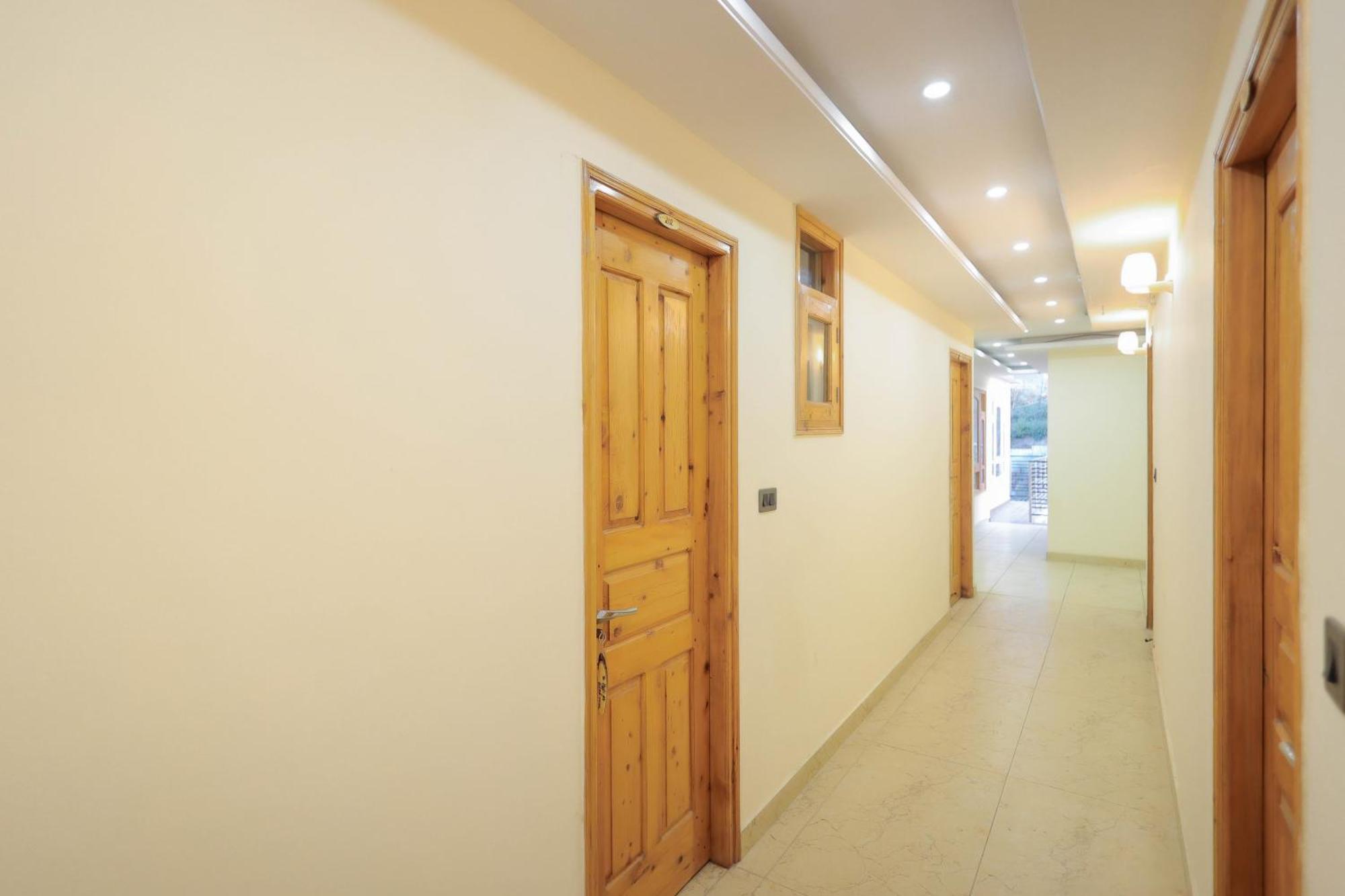 Mystic Hills Retreat Hotel Шимла Екстериор снимка