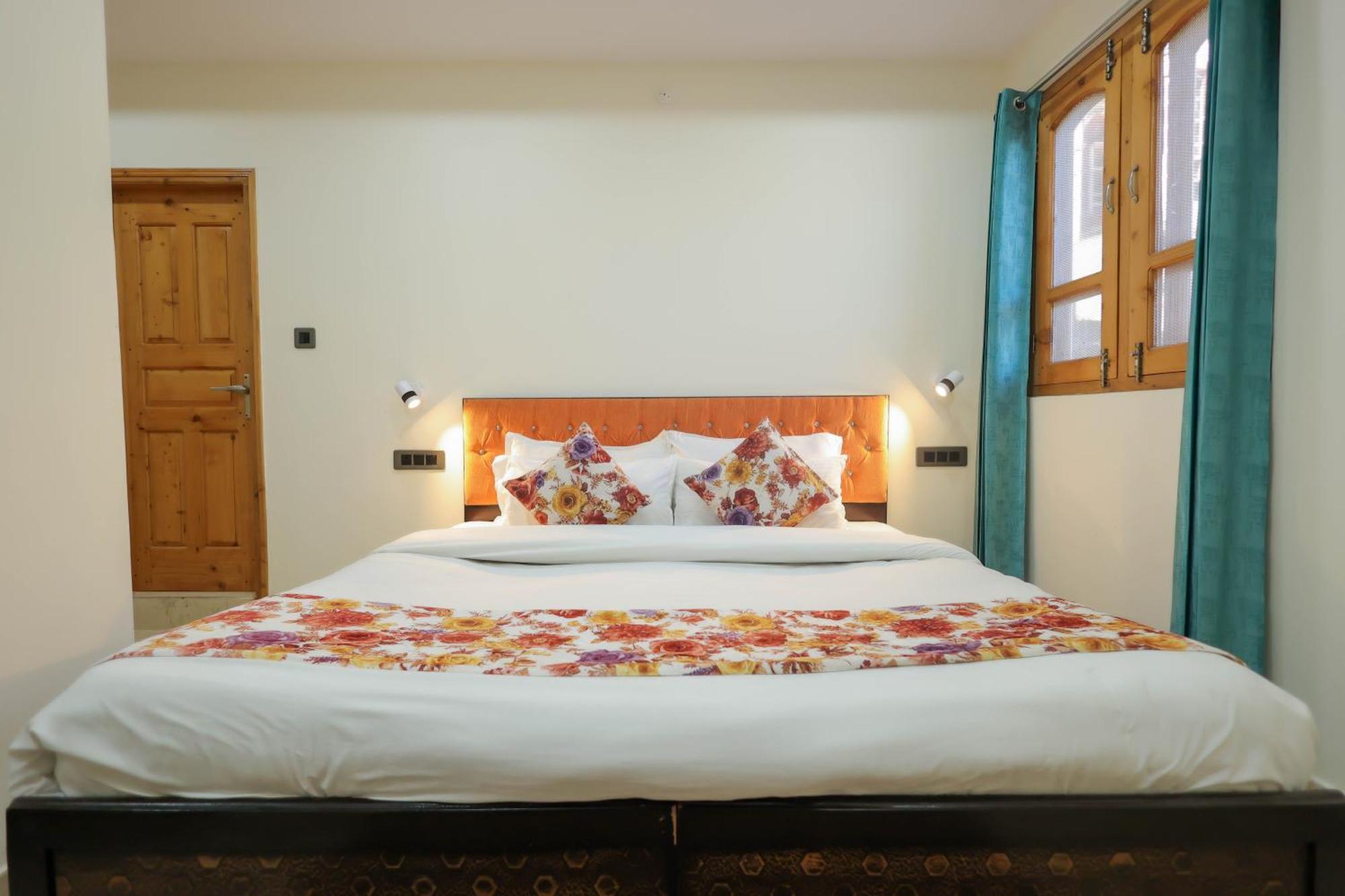 Mystic Hills Retreat Hotel Шимла Екстериор снимка