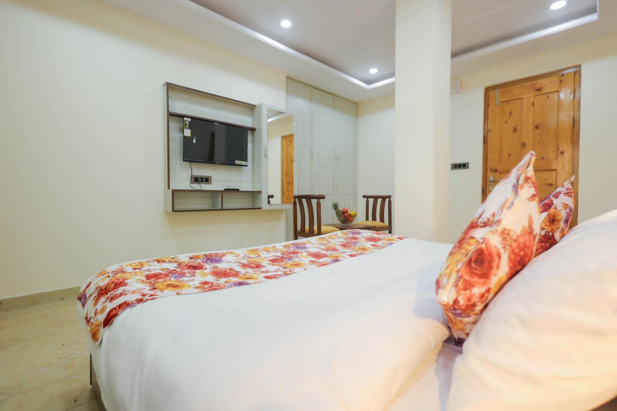 Mystic Hills Retreat Hotel Шимла Екстериор снимка