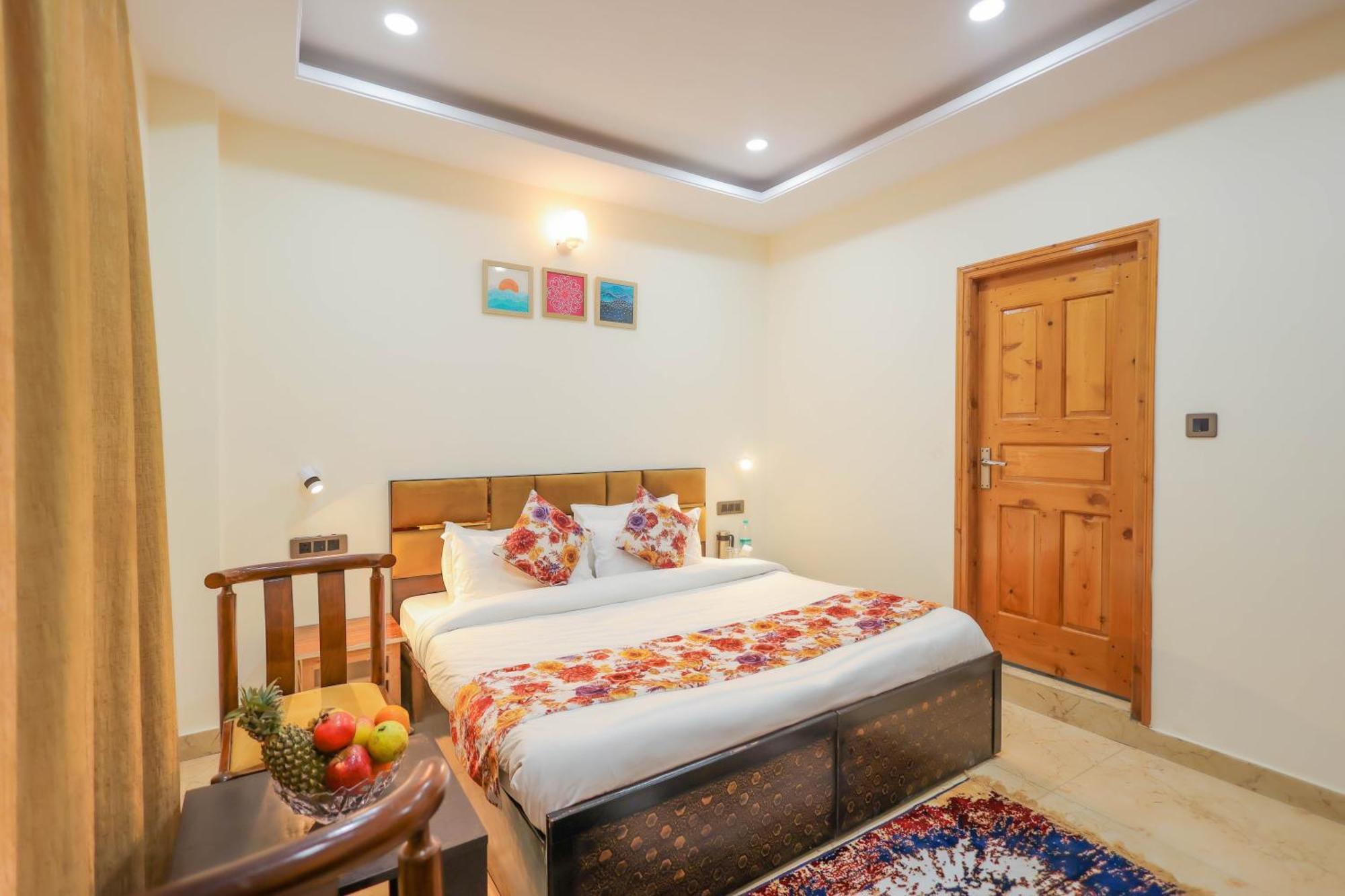 Mystic Hills Retreat Hotel Шимла Екстериор снимка