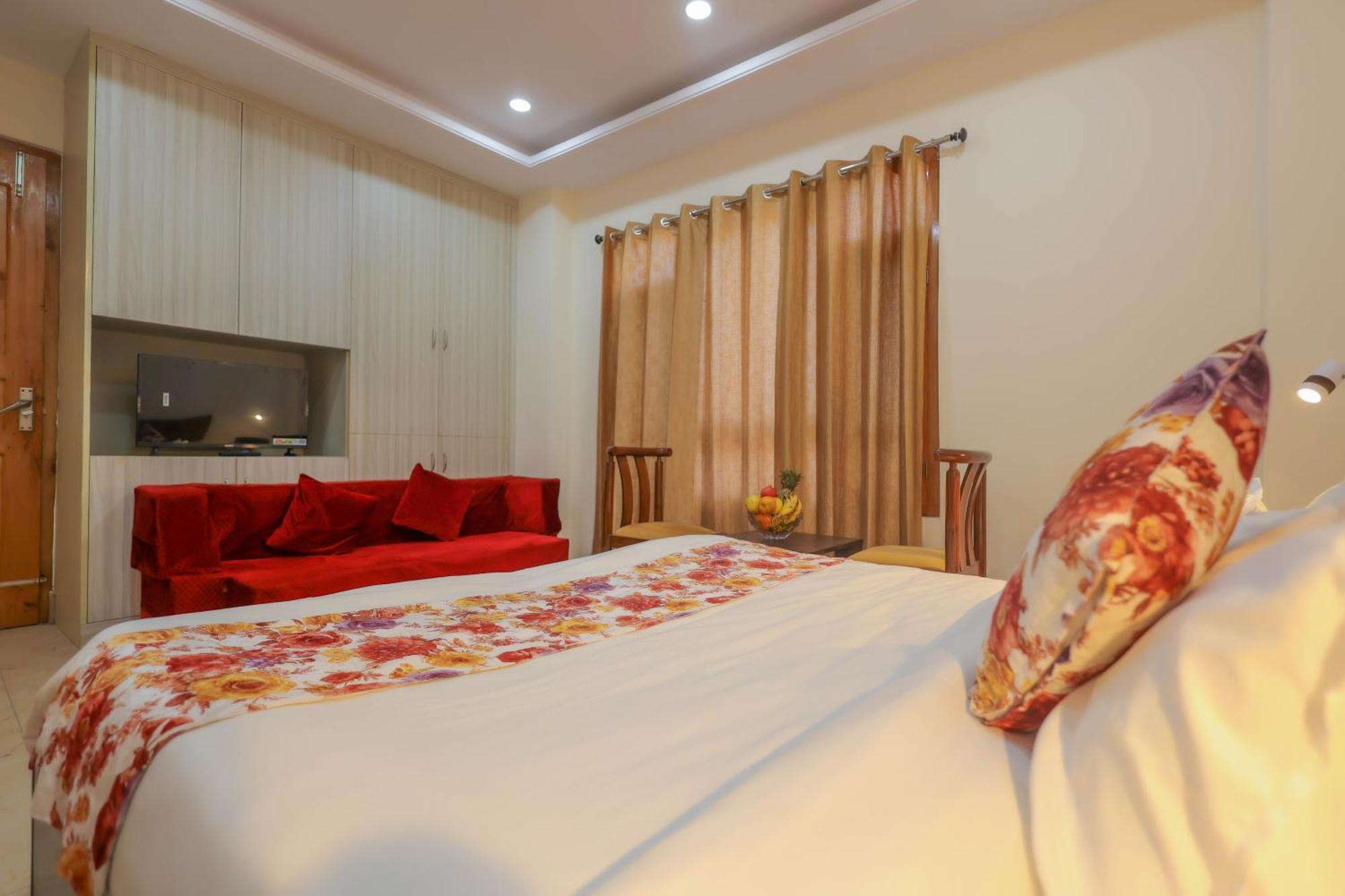 Mystic Hills Retreat Hotel Шимла Екстериор снимка